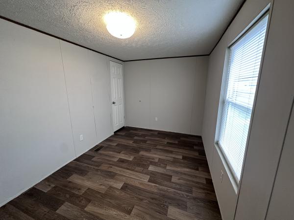 2021 47TRS14663AH225  Home