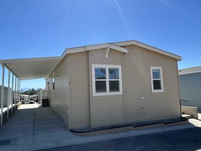 Photo 3 of 31 of home located at 3444 W Center Street #8 Riverside, CA 92501