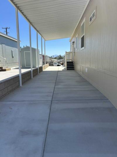Photo 4 of 31 of home located at 3444 W Center Street #8 Riverside, CA 92501