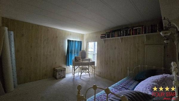 1984 PALM   Home