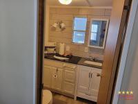 7983 TSER  Home