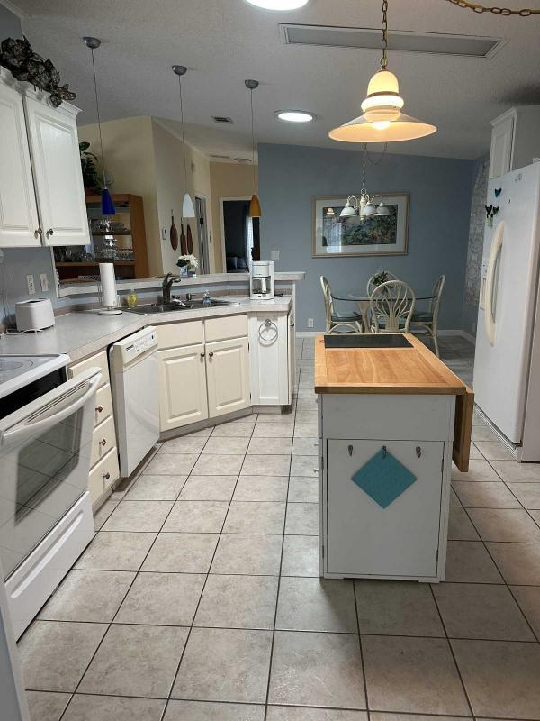 1998 PH Manufactured Home