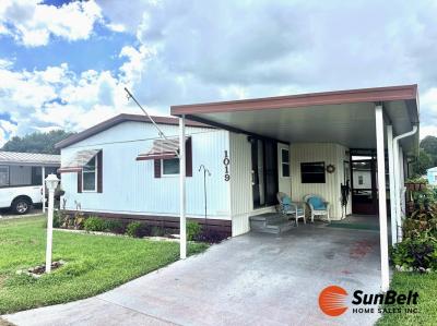Mobile Home at 1019 Acorn Trail Wildwood, FL 34785