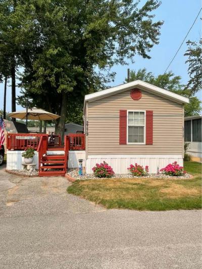 Photo 2 of 16 of home located at 2779 S Canal St Ludington, MI 49431