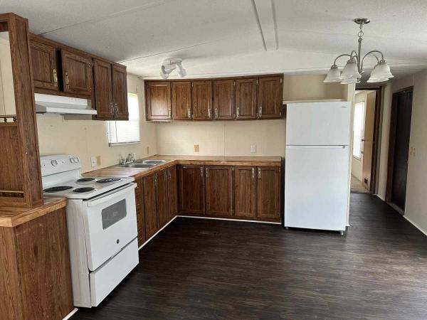 1999 FTWD Mobile Home For Sale
