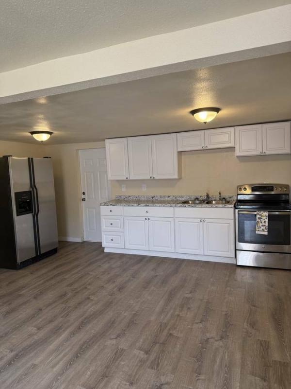 1981 ELDO  Manufactured Home