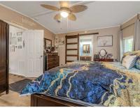 1990 Homes of Merit Manufactured Home