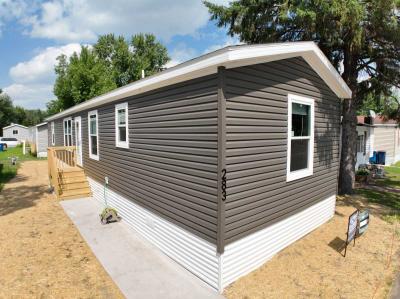 Mobile Home at 6333 Hodgson Rd #283 Lino Lakes, MN 55014