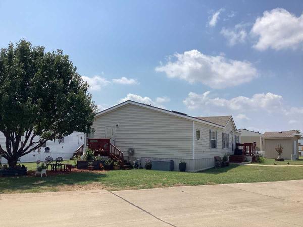 1999 Redman  Mobile Home For Sale