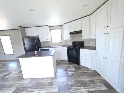 Photo 4 of 11 of home located at 20410 Telge Rd Trlr #24 Tomball, TX 77377