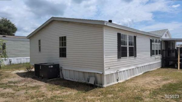 Photo 1 of 1 of home located at Stoll Manor 1123 Walt Williams Rd Lot 168 Lakeland, FL 33809