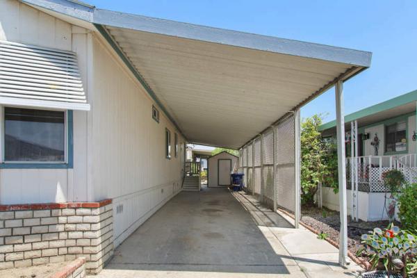 1998 Fleetwood Manufactured Home