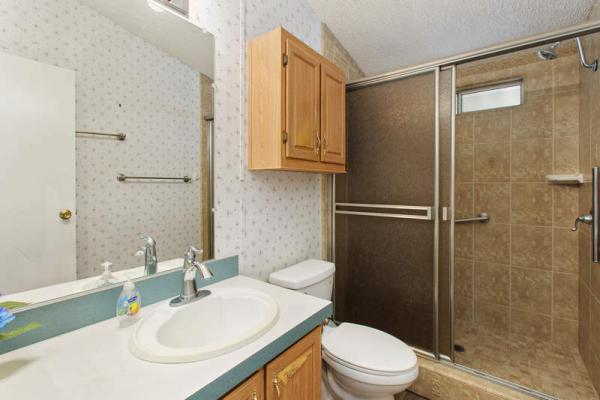 1998 Fleetwood Manufactured Home