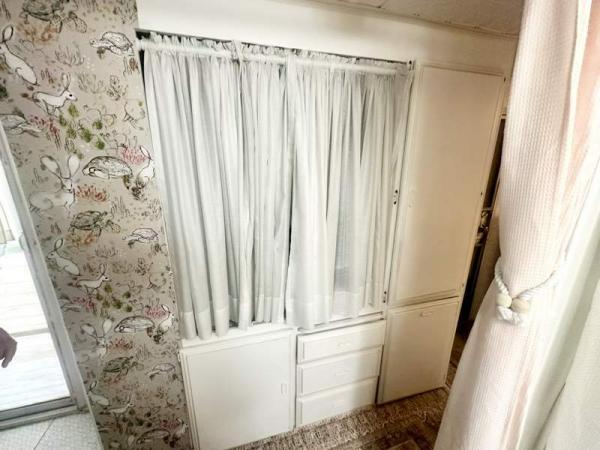 1981 OakP Manufactured Home