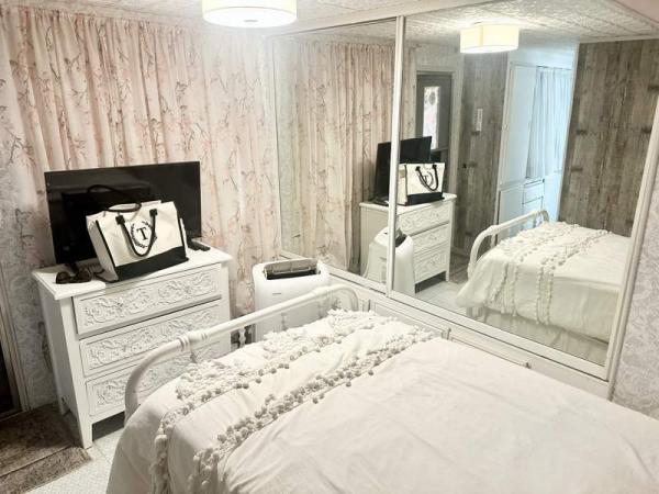 1981 OakP Manufactured Home