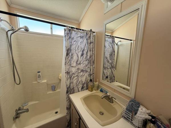 1994 Champion Manufactured Home