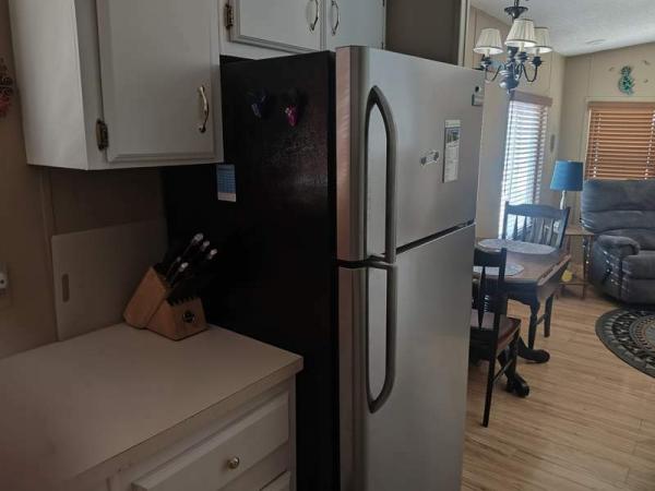 1990 Redman Manufactured Home