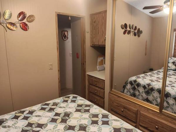 1990 Redman Manufactured Home