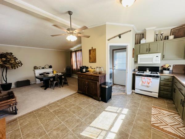 2005 Redman ab Mobile Home