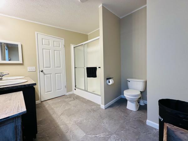 2005 Redman ab Mobile Home