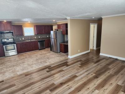 Photo 2 of 6 of home located at 14496 Bronte Dr. South Shelby Township, MI 48315