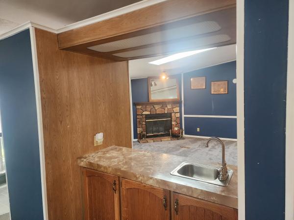 1986 Redman 112M1602 Mobile Home