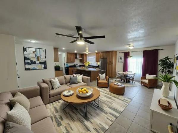 1976 BAYWOOD Manufactured Home