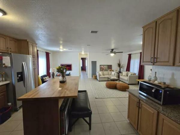 1976 BAYWOOD Manufactured Home