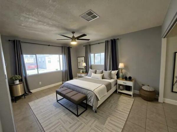1976 BAYWOOD Manufactured Home