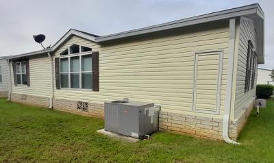 Photo 2 of 4 of home located at 4008 Ranger Pkwy Zephyrhills, FL 33541