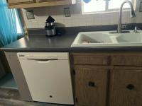 1972 UNITED MOBILE HOMES CORON Mobile Home