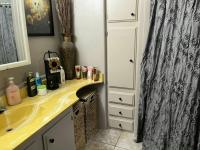 1972 UNITED MOBILE HOMES CORON Mobile Home