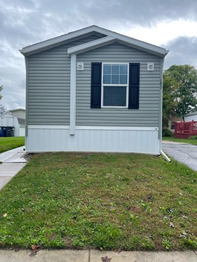 Photo 5 of 6 of home located at 5001 South Ave Lot 193 Toledo, OH 43615