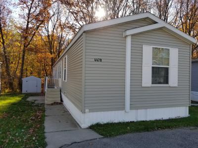 Photo 4 of 5 of home located at 4550 Knollwood Drive Allendale, MI 49401