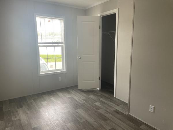 2022 Champion - Topeka Mobile Home