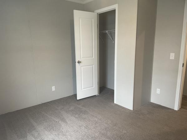 2022 Champion - Topeka Mobile Home