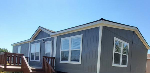 2022 American Homestar Corp Mobile Home For Rent