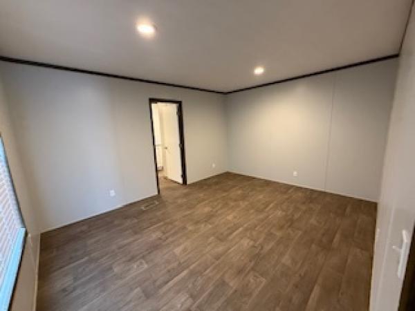 2022 Clayton - Bonham  Home