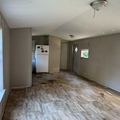 Photo 5 of 8 of home located at 113 Elijah Hill Lane Thomasville, GA 31792