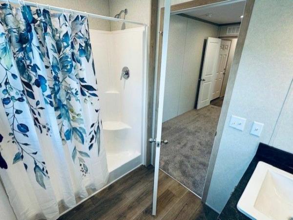2025 Clayton Homes Inc Adrenaline Mobile Home