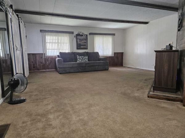 1973 IMPE Manufactured Home
