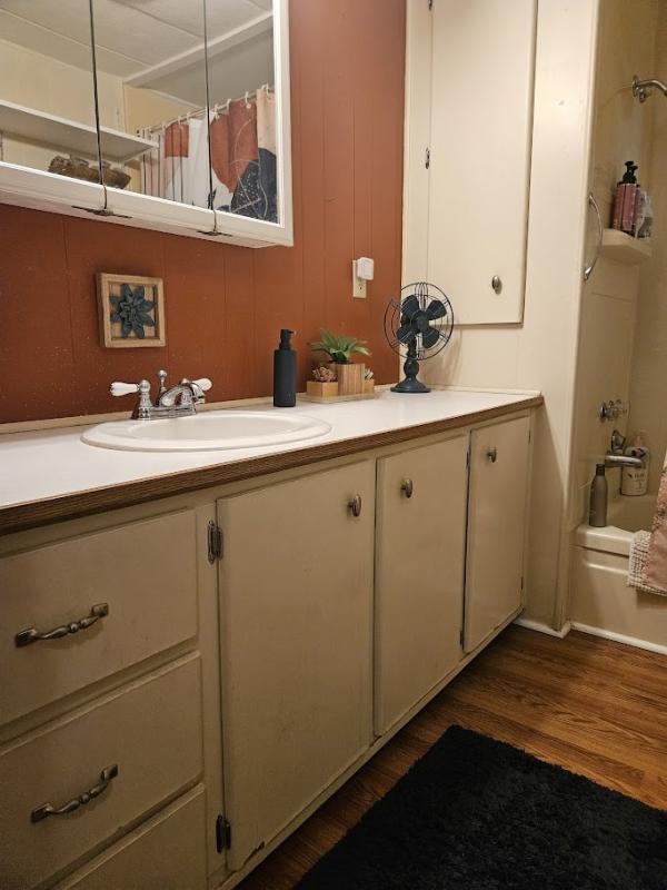1973 IMPE Manufactured Home