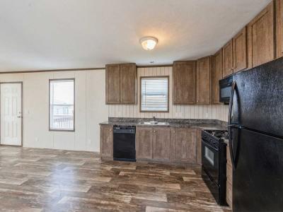 Photo 3 of 8 of home located at 7500 SE Bloomfield Rd. #40 Des Moines, IA 50320