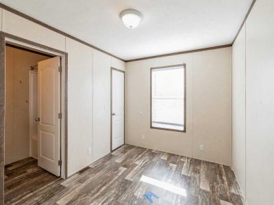 Photo 5 of 8 of home located at 7500 SE Bloomfield Rd. #40 Des Moines, IA 50320