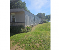 1990 Commodore Manufactured Home