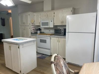Photo 5 of 23 of home located at 1701 W Commerce Ave Lot 190 Haines City, FL 33844