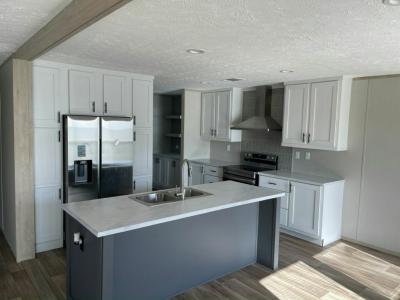 Photo 3 of 9 of home located at 10201 W Beaver St #394 Jacksonville, FL 32220