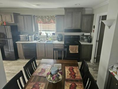 Photo 3 of 12 of home located at 6539 Townsend Rd, #249 Jacksonville, FL 32244