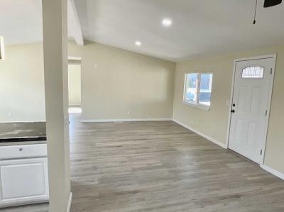 Photo 5 of 24 of home located at 170 Koontz Ln #137 Carson City, NV 89701