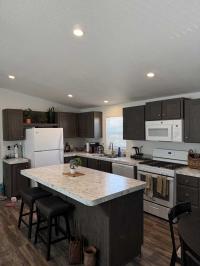 2023 Fleetwood 220CL24443D Mobile Home